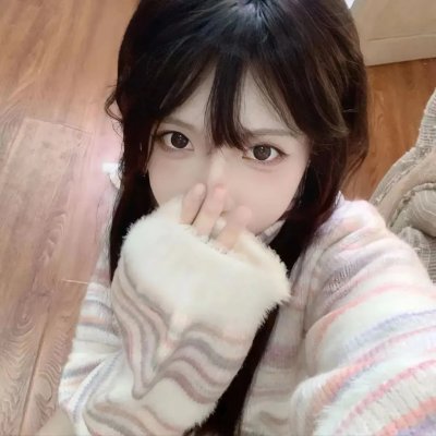 想被拥抱的12个女人